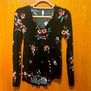 Black floral top